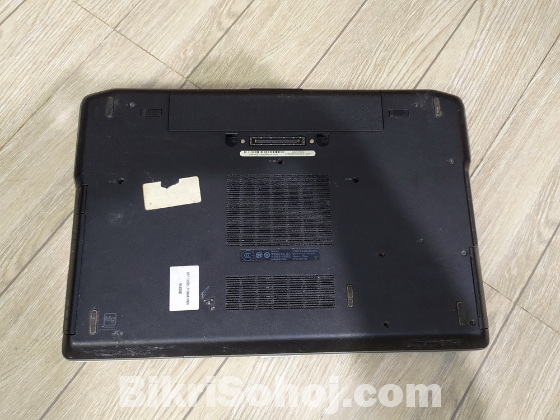 Dell Latitude Laptop i5 4GB/128GB SSD